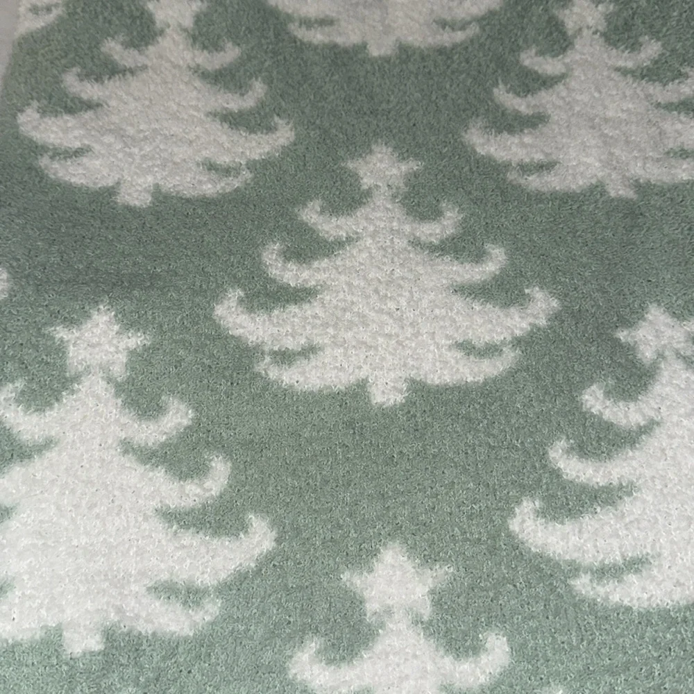 Christmas teal Christmas tree extra cozy feather knit throw 🎄🎄